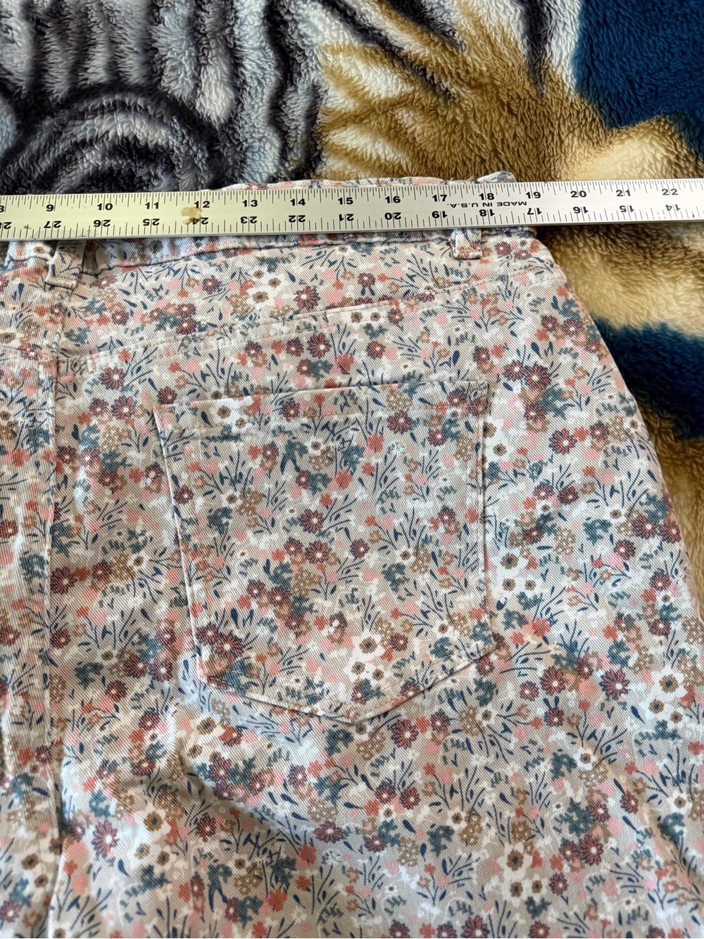 Gloria Vanderbilt Amanda Bermuda Shorts Women’s 16W Floral Stretch NWT - Picture 8 of 11